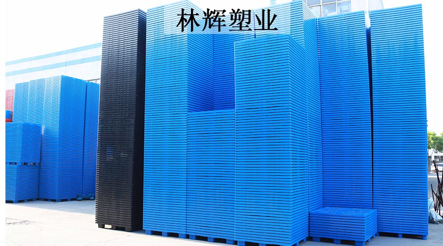 這里的塑料托盤原來(lái)火成這樣了！