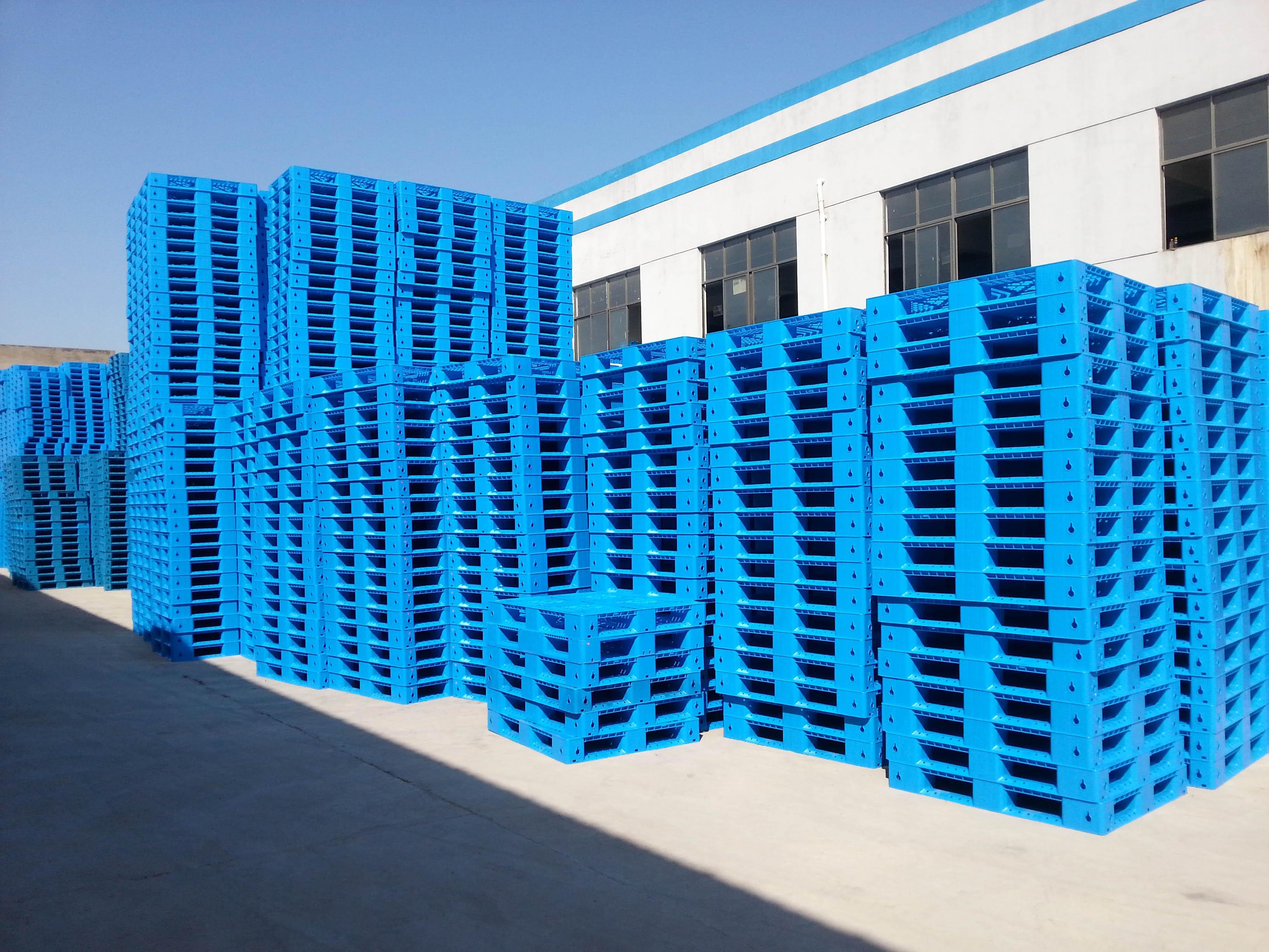 塑料托盤哪家好？選擇塑料托盤應(yīng)該重視的3個(gè)問題