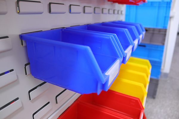 喏！情人節(jié)專屬背掛式零件盒愛心，扣緊一生！