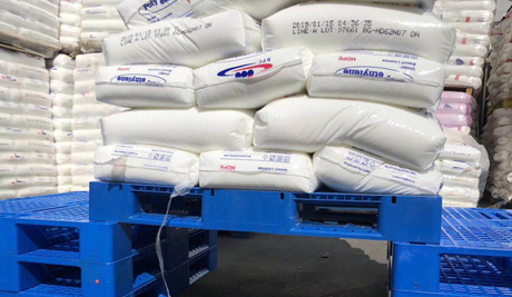 如果你在乎的是塑料托盤質(zhì)量，就請(qǐng)尊重它的價(jià)格！