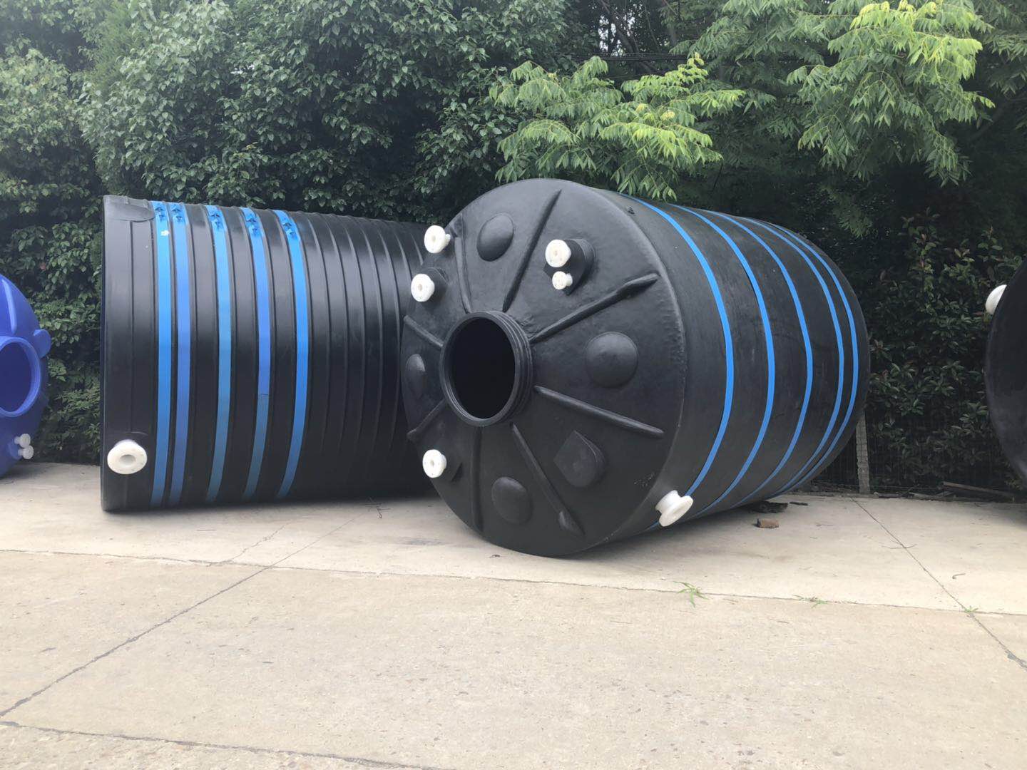 塑料儲(chǔ)罐打孔，一張圖告訴你這些孔的意義！